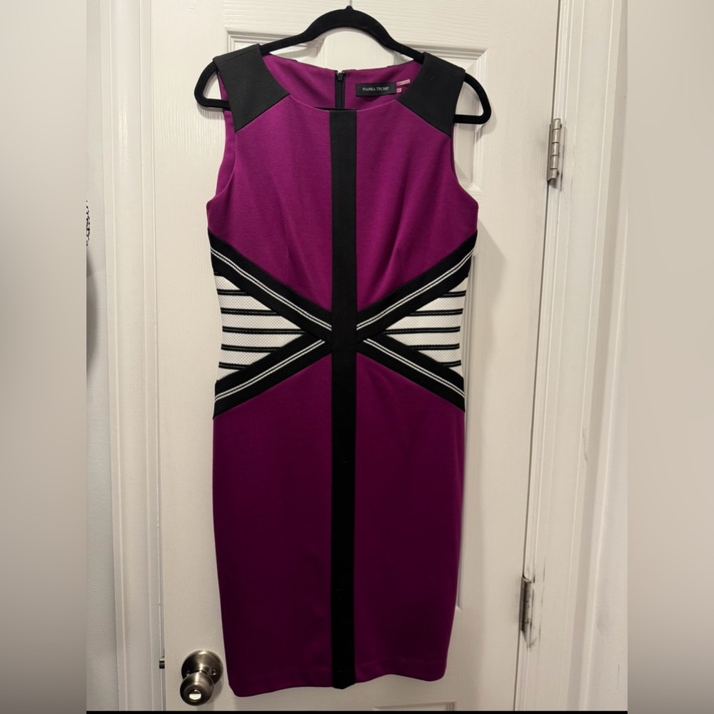 Ivananka Trump gorgeous Magenta, Black and white sleeveless dress. Size 10